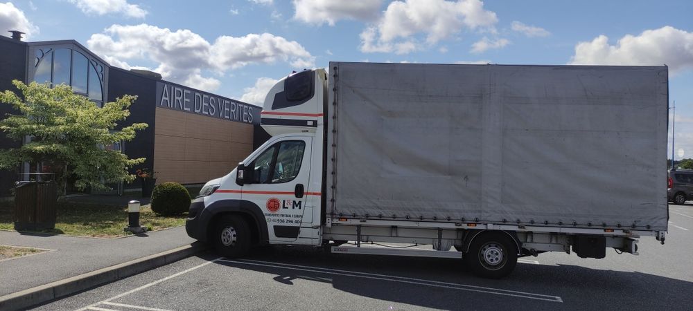Mudanças e transportes em Portugal e Europa. Orçamento imediato!