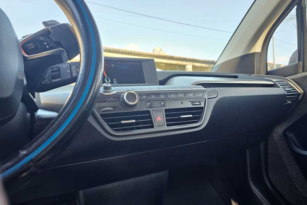 Bmw i3 REX cinza