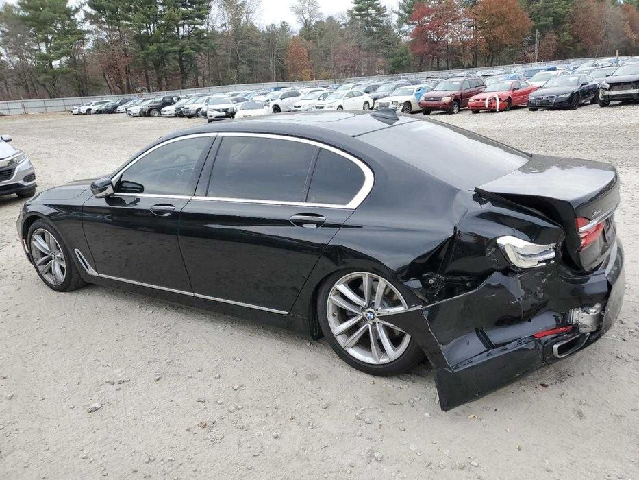 Części do BMW 750i G12 2016 roku xDrive, model USA.