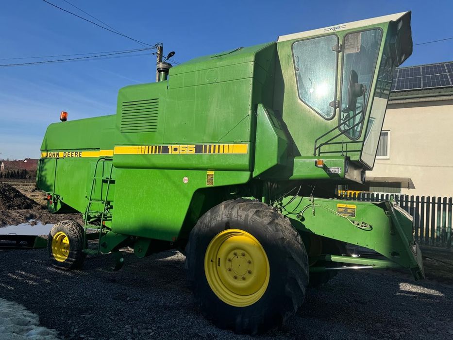 Комбайн свіжо пригнаний John Deere 1055