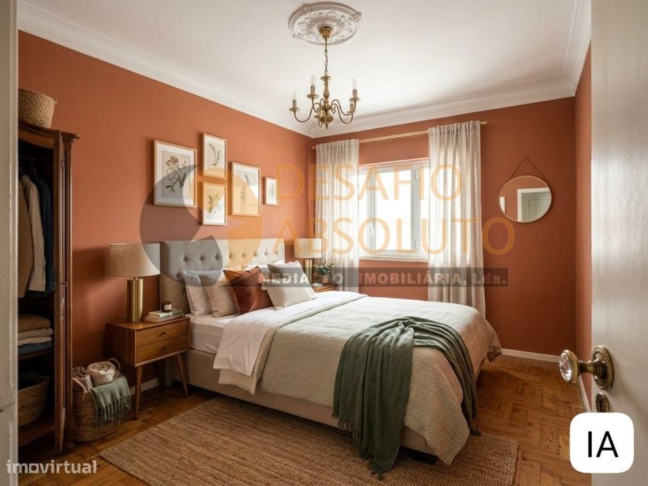 Apartamento T3, em Remodelação, Laranjeiro — Laranjeiro E Feijó, Setúbal