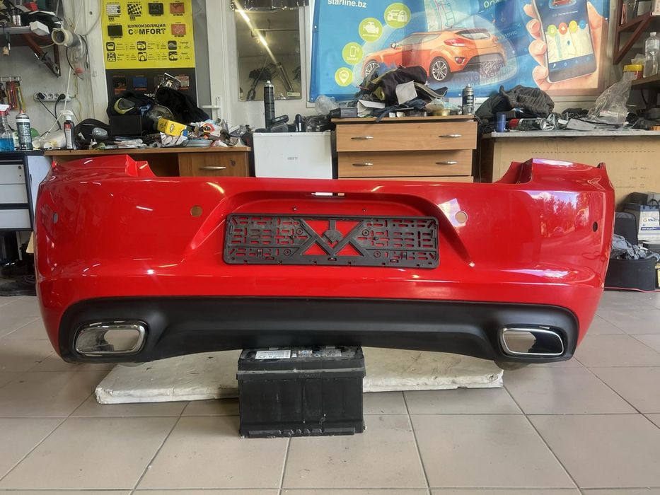 Задній  бампер Dodge charger Оригінал