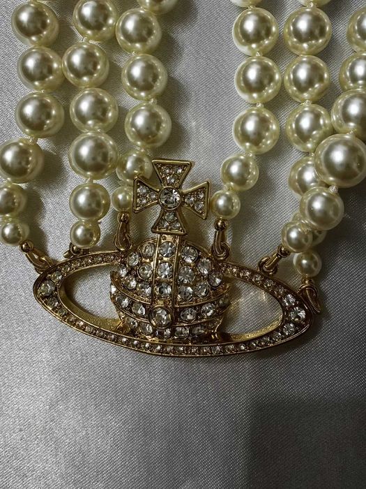 Vivienne Westwood/potrójny naszyjnik z pereł