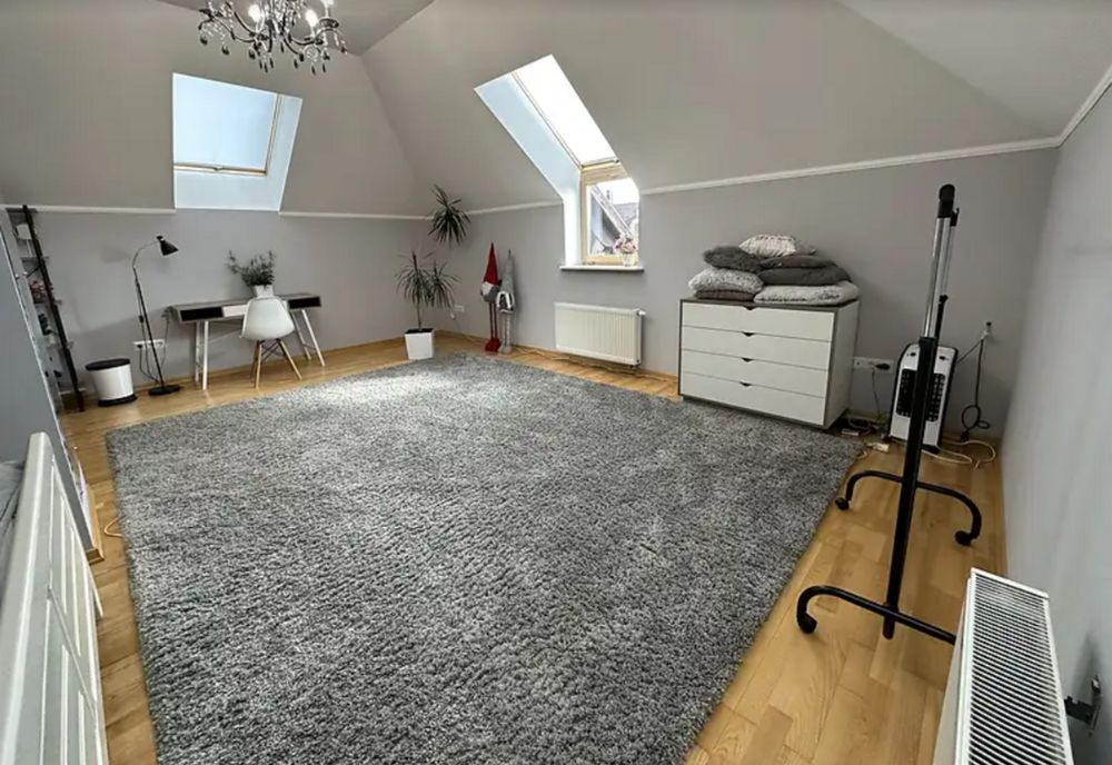 Продаж 2 поверхового будинку 419 кв. м, 6 кімнат, Петриків
