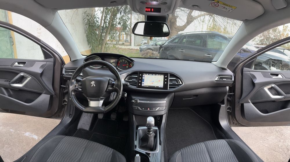 Peugeot 308 1.6 hdi 120cv