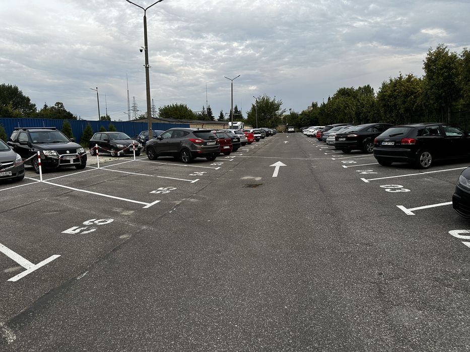 Parking ,, Ustronie ,, - Widok 2
