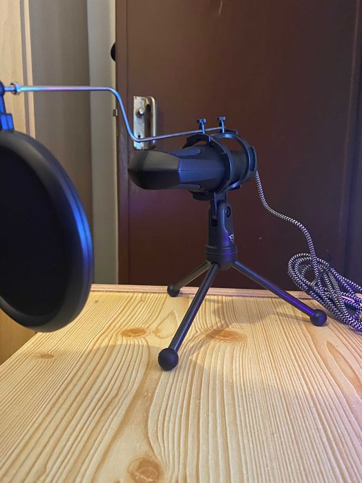 Trust Gaming GXT 232 - Like New64585394923011121