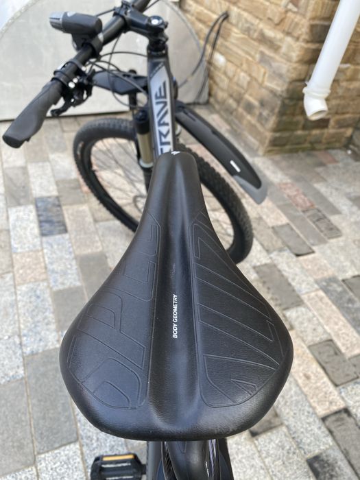 Ультра легкий велосипед Specialized Rockhopper - колеса 29" рама L 19"