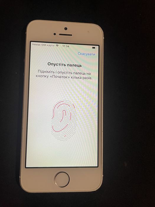 Продам iPhone 5S в справному стані 16GB ціна за один телефон