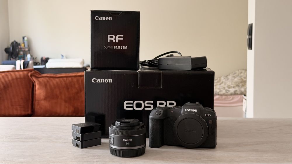Canon EOS RP + obiektyw rf 50 mm f1.8 stm