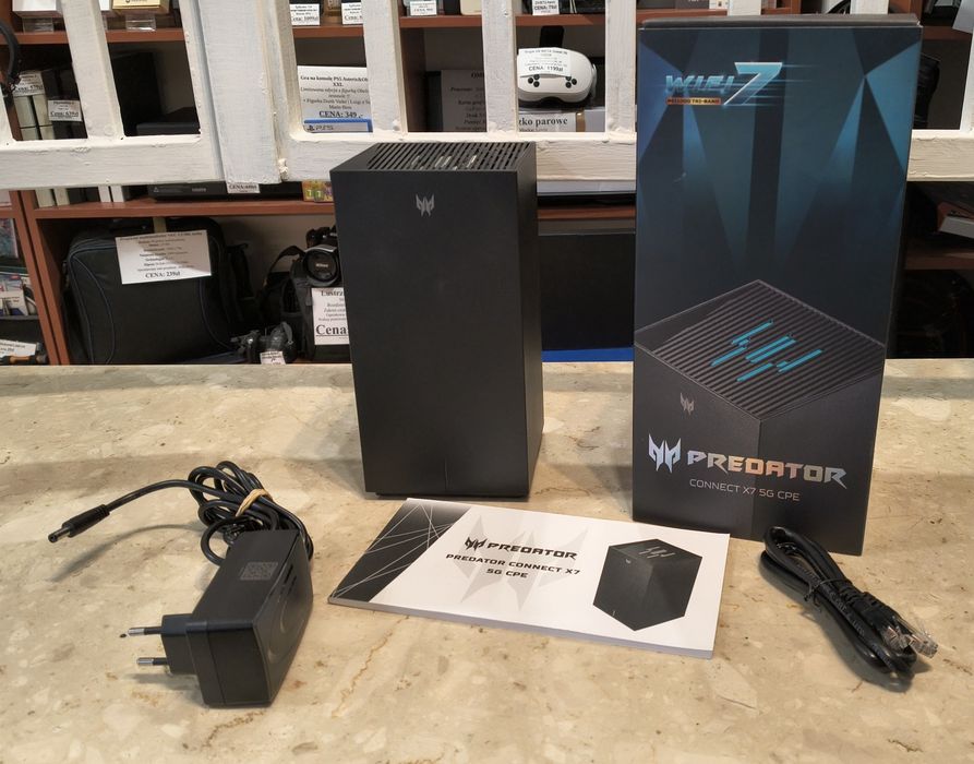 2066/26 Router bezprzewodowy z modemem 5G Acer Predator Connect X7 5G CPE