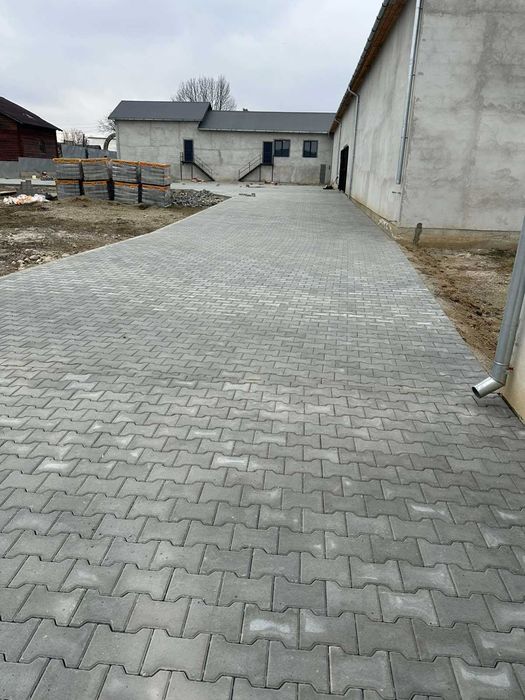 Промислове Украдвння Бруківки
