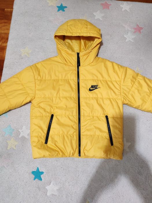 Casaco Puffer da Nike Amarelo