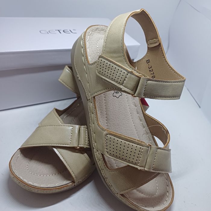Sandały buty damskie roz 37 wkł skórzana  24 cm