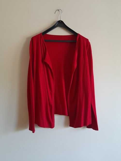 Sweter czerowny 42