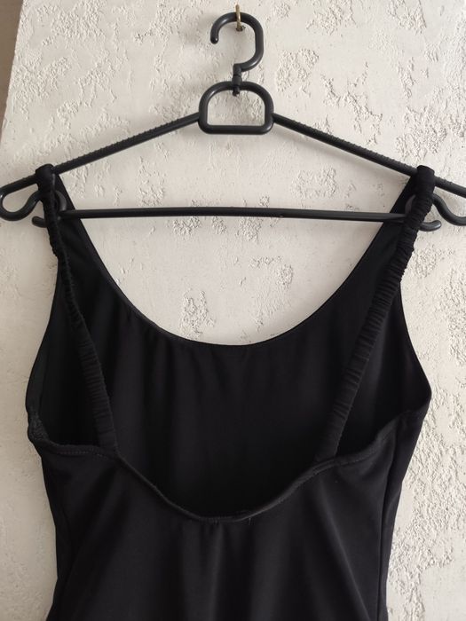 Jednoczęściowy kostium kąpielowy stringi na nieregulowane ramiączka ro