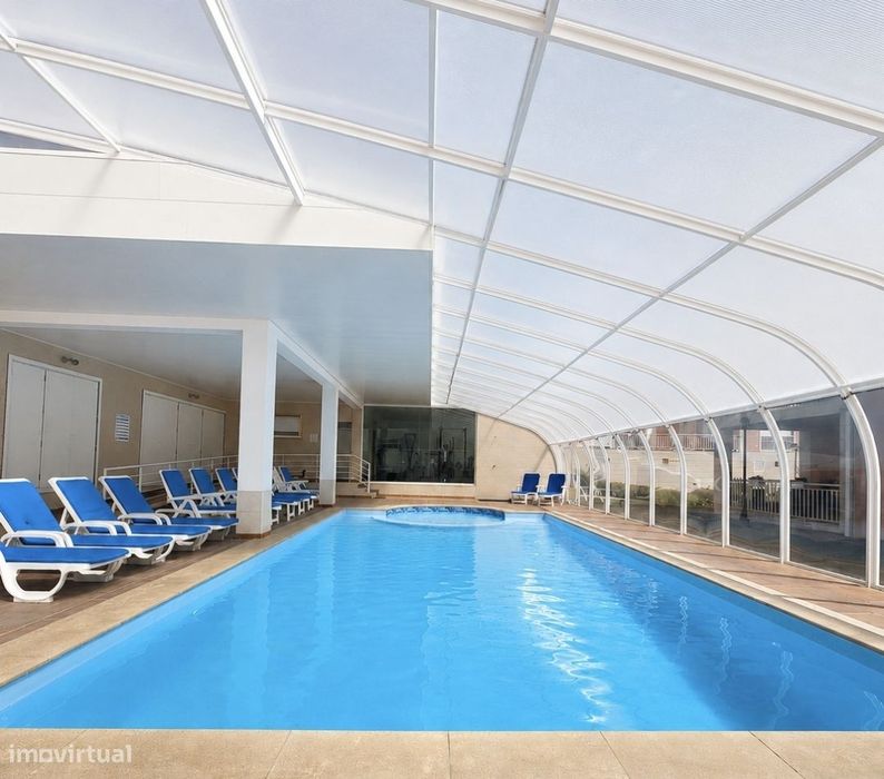 T2 com Box de 32,85 m² e Arrecadação de 19,60 m² com Piscina