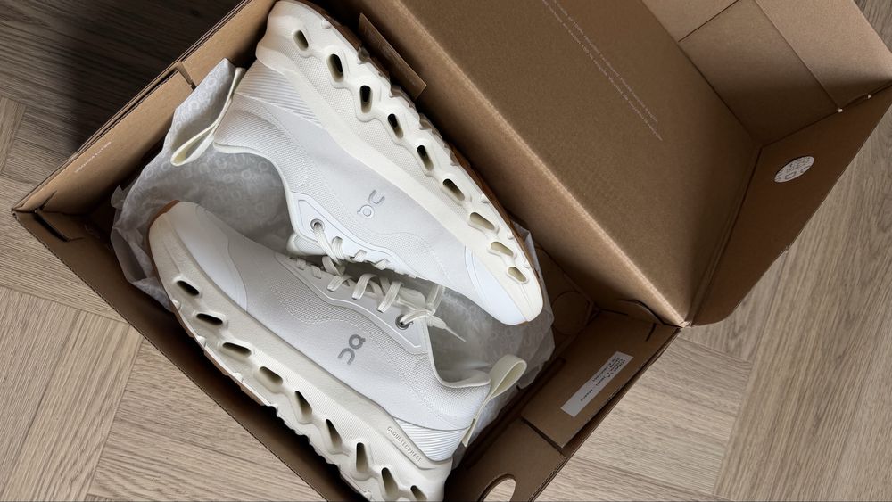 On Running Cloudtilt 2 LOEWE buty sneakersy