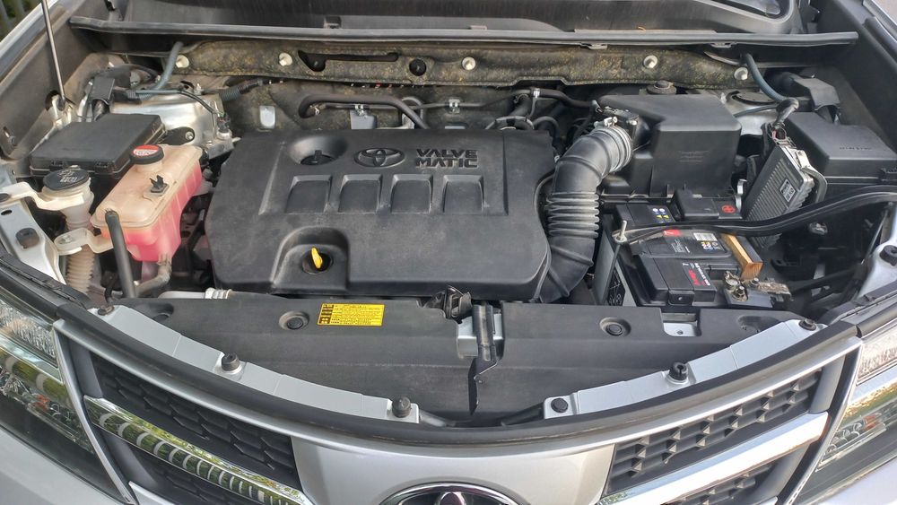 Toyota RAV-4, 2,0 benzyna 2014r. 99 000 km