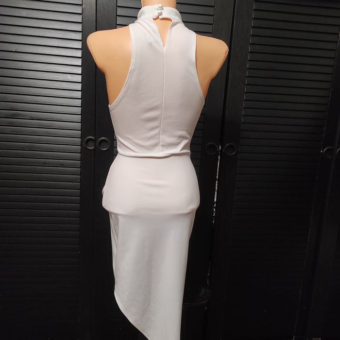 Seksowna sukienka NLY One