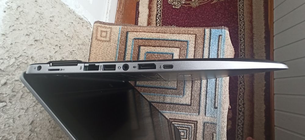 Ноутбук HP EliteBook 840 G3 DDR4 4 Gb SSD  Full HD 14"