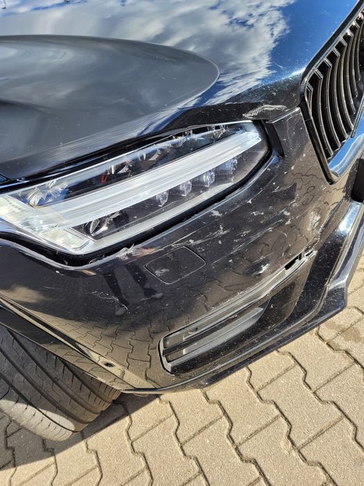 Volvo XC90 B6 mild hybrid,  7os. Auto delikatnie przytarte