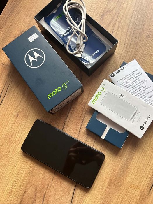 Sprzedam telefon Motorola.