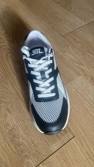 кросівки жіночі STEVE MADDEN