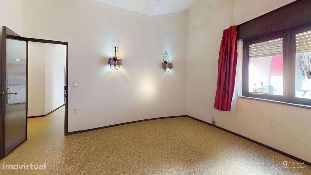 T4 para renovar - Portimão Central