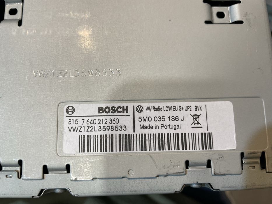 Radio rcd 310 z kodem vw