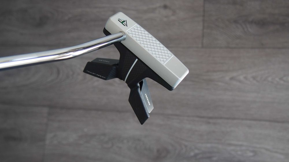 Kij do golfa Putter ODYSSEY Tulon Indianapolis 33,5 ''