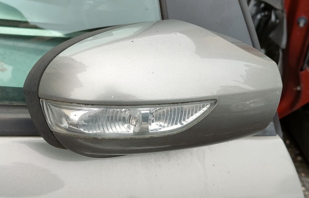 Mercedes A W169 prawe lusterko 7pin Europa