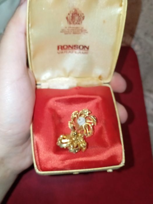 Brincos de senhora vintage