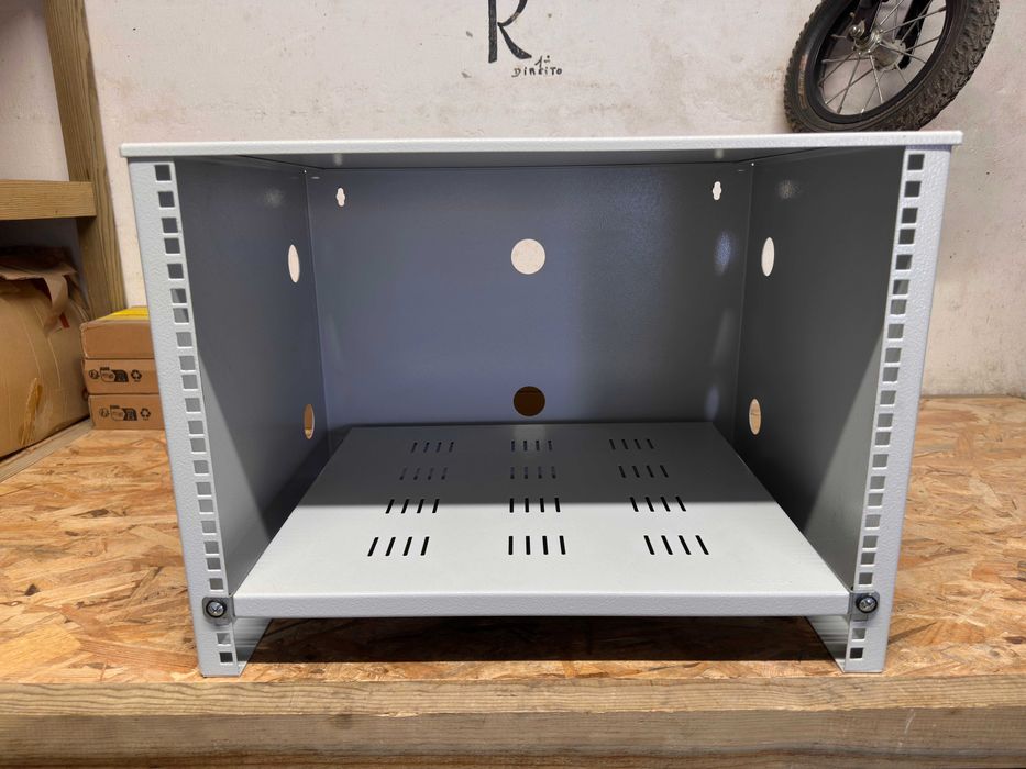 19" 8U Rack Cabinet63824748882177120