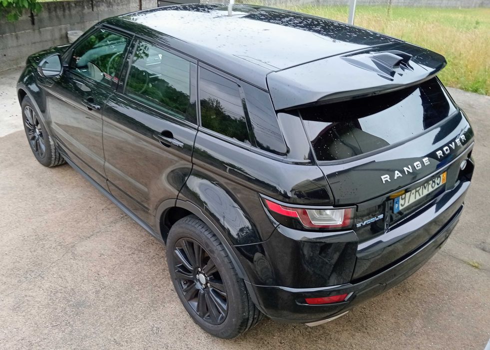 Range Rover Evoque 2.0 TD4 Dynamic Full Black 2016 | Nacional |  Com Manutenção Preventiva Motor Feita Recentemente.
