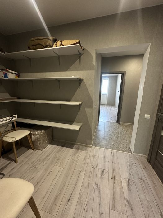 Продам 3-кімнатну квартиру по вул.Симона Петлюри,21Б (Атлант)