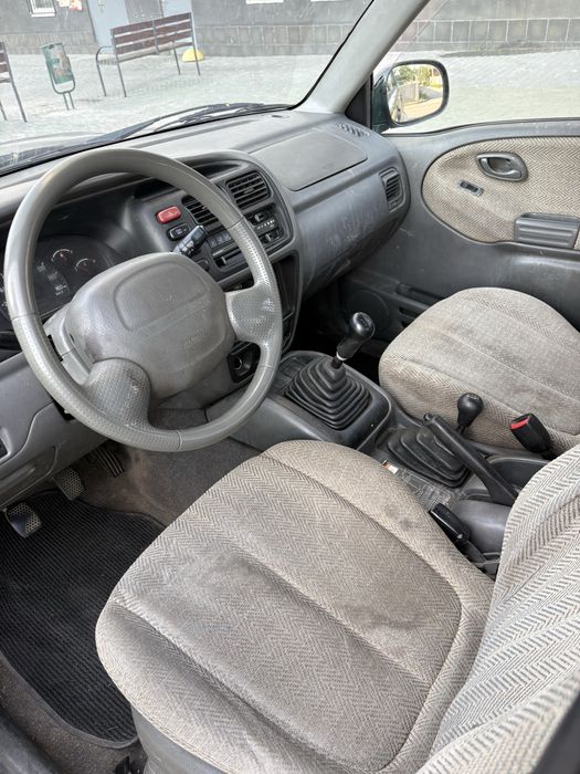 Suzuki grand vitara 2.0 дизель