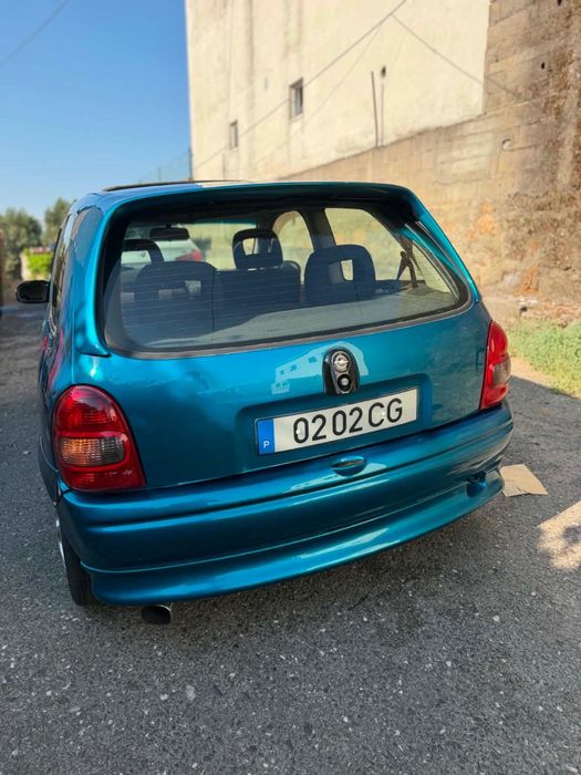 Opel corsa 1.4 8v sport