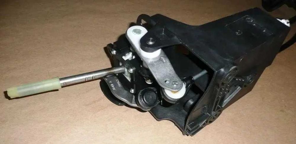 Троси перемикання передач 5 ступ Renault Kangoo 2 Новий Оригінал