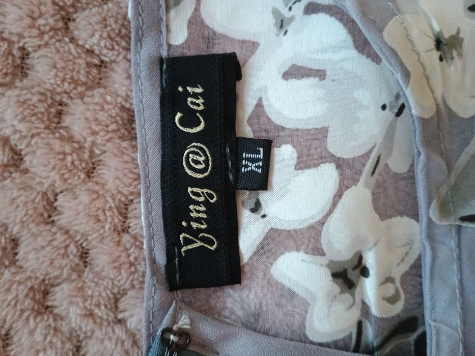 Piękna sukienka marki BingiCai