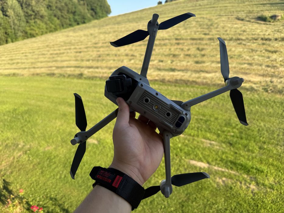 Dron DJI Mavic Air 2