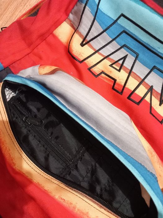 Kolorowy plecak VANS