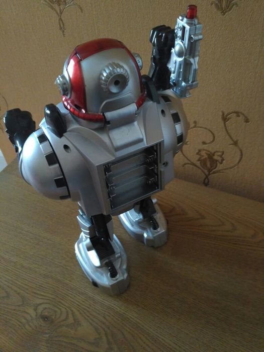 Игрушка на батарейках