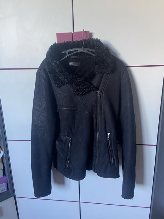 Czarne Futerko Kożuszek Sinsay M Viral Coquette Jesień Zima Hit