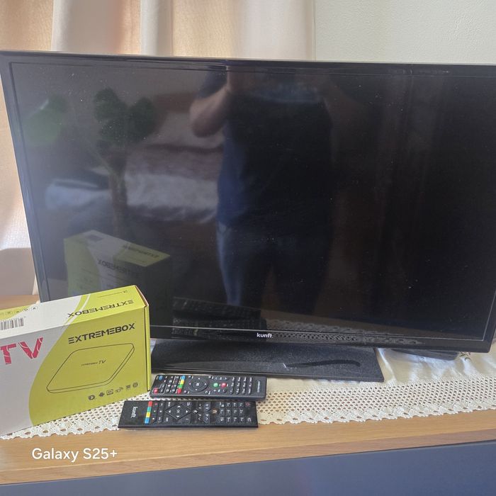Televisão e box Android