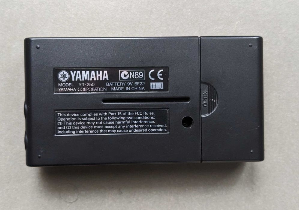 Afinador / Sintonizador Cromático Yamaha YT-250