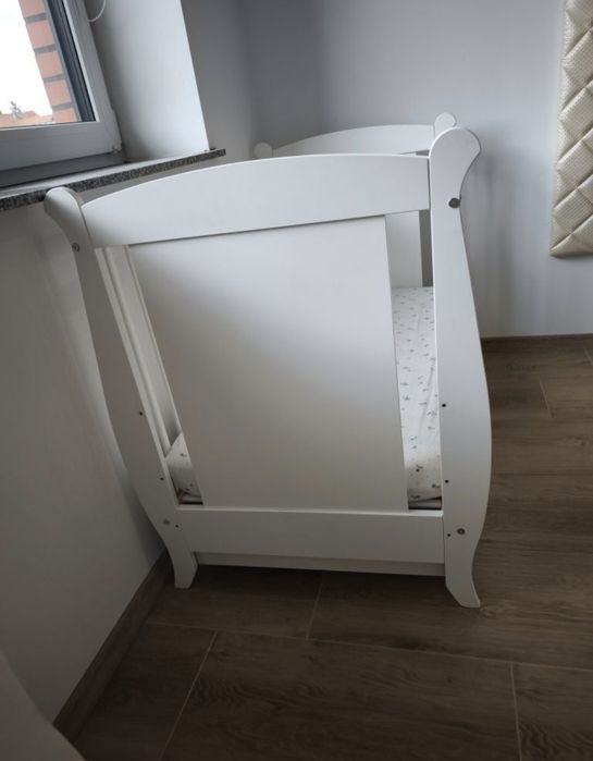 Łóżeczko niemowlęce dziecięce 120x60 z szufladą i materacem dobranocka