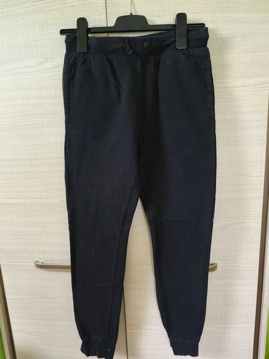Spodnie dresowe roz. 164