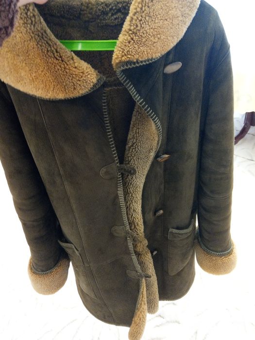 Продам дубленку женскую