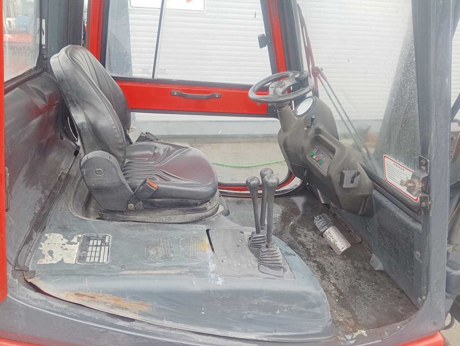 Wózek widłowy Linde H16T-03